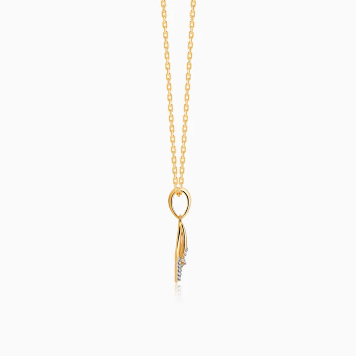 This Pure Gold Nose Pin Features a Flower